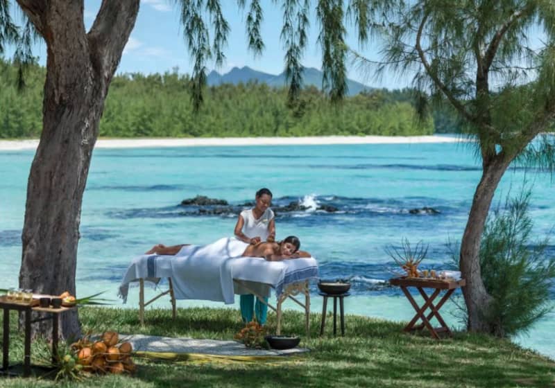 Golf Getaway at 5* Shangri-La Le Touessrok Resort, East Coast Mauritius: 7 Nights LUXURY Holiday + Flights & Breakfast + Complimentary Green fees at Ile Aux Cerfs & Anahita from R48 200 pps!