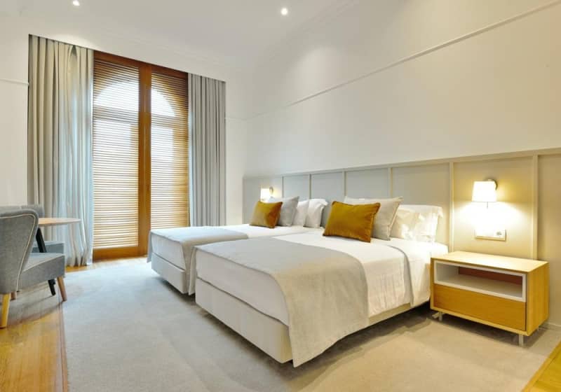Portugal Golf Package - 3 nights B+B at the 5 * Dolce CampoReal + 2 green fees with shared buggy for only R6179 per golfer sharing!