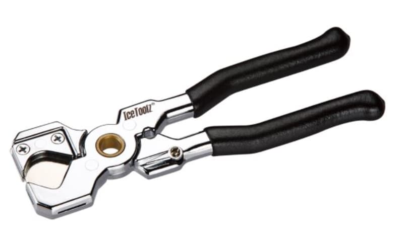 Icetoolz 54A1 Hydraulic Hose Cutter
