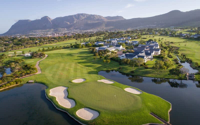 BACK BY DEMAND: Flook's Golf Passport to the Best Courses in Cape Town - Enjoy a 2-BALL + CART at Steenberg, Arabella, Erinvale & De Zalze!
