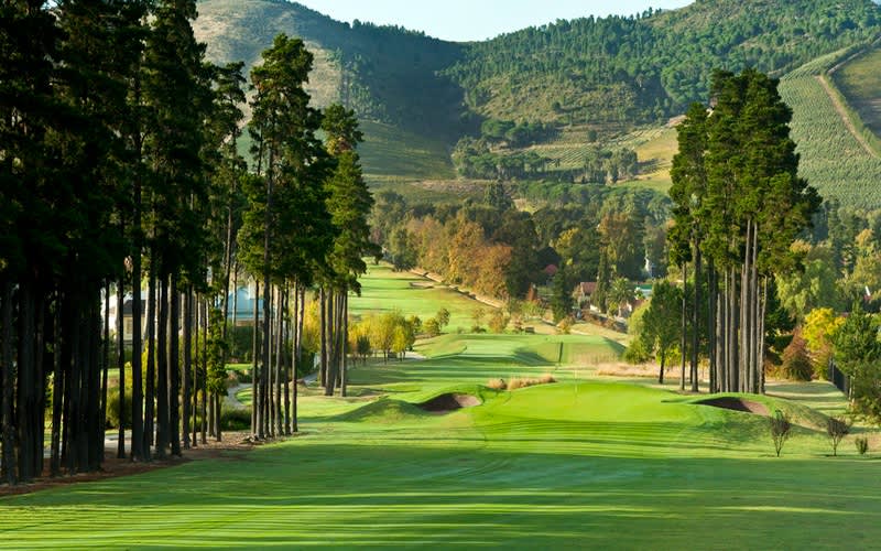BACK BY DEMAND: Flook's Golf Passport to the Best Courses in Cape Town - Enjoy a 2-BALL + CART at Steenberg, Arabella, Erinvale & De Zalze!