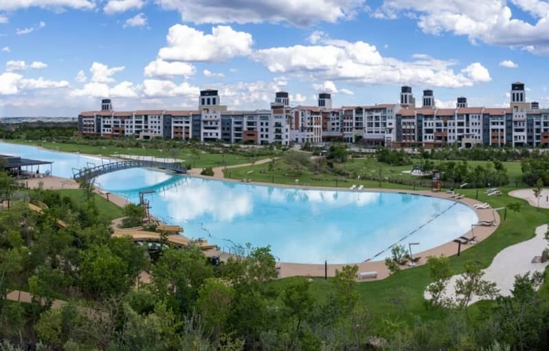 Play the Host Course of LIV SA: Steyn City Hotel by Saxon - 1 Night in the 4 Bedroom Presidential Suite + Breakfast + 4 Ball with carts at Steyn City Golf Club!