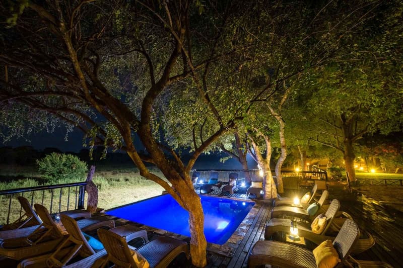 Umkumbe Safari Lodge Riverside 2026: Sabi Sands, Kruger - 1 Night Stay +  All Meals & Game Drives + Bush Walks & more for R5 799,99 pp/ p night