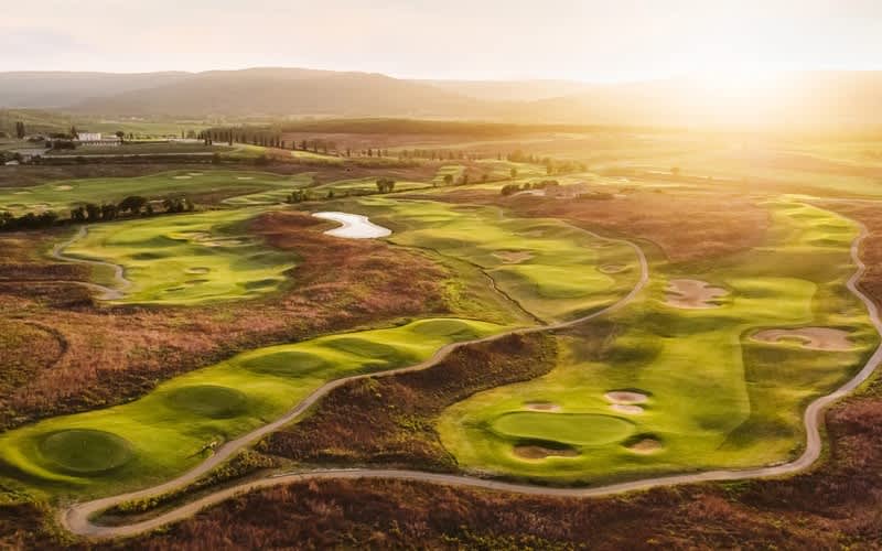 Tuscany in the Chiantishire: 4‑Night Golf, Wine & Culinary Experience in the Heart of Italy