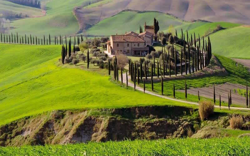Tuscany in the Chiantishire: 4‑Night Golf, Wine & Culinary Experience in the Heart of Italy