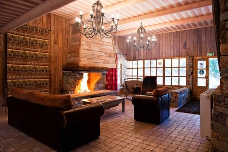 Chalet de l'Ours Les Arcs 2000, France Les Arcs 2000, France - 7 Nights in a Luxury Apartment + Ski passes from R16 999pp sharing!