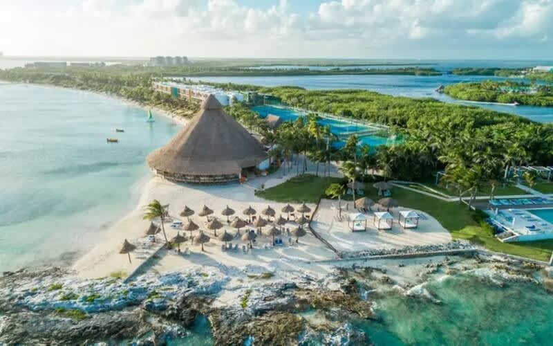 All-Inclusive from only R23 999,99 Per Person Sharing Club Med Cancún Mexico: 7 Nights in Superior Room + Meals + Drinks + Pickleball + Flying Trapeze + Sailing and More