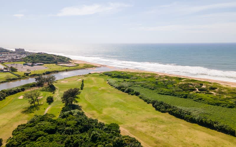 Amanzimtoti Golf Club: 2-Ball + shared cart for only R919!