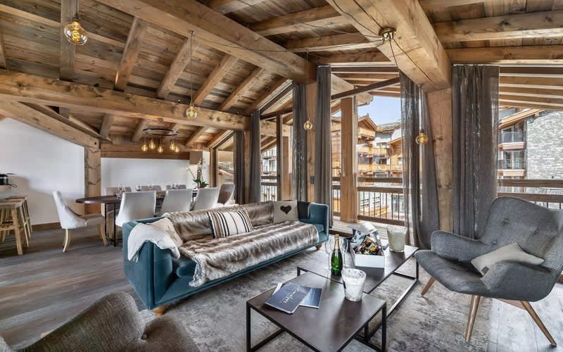 Luxury Duplex 4 Bedroom Apartment in Val D'Isere France: 1 week for up to 6 adults and 4 children from only R196 449