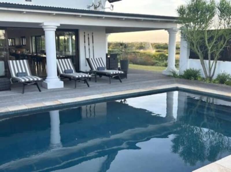 St Francis Links Golf Tour: 2 Night stay for 2 at St Francis Golf Lodge + Breakfasts + 2 Rounds on St Francis Links + Carts + 1 Round with Carts at Humewood Golf Club