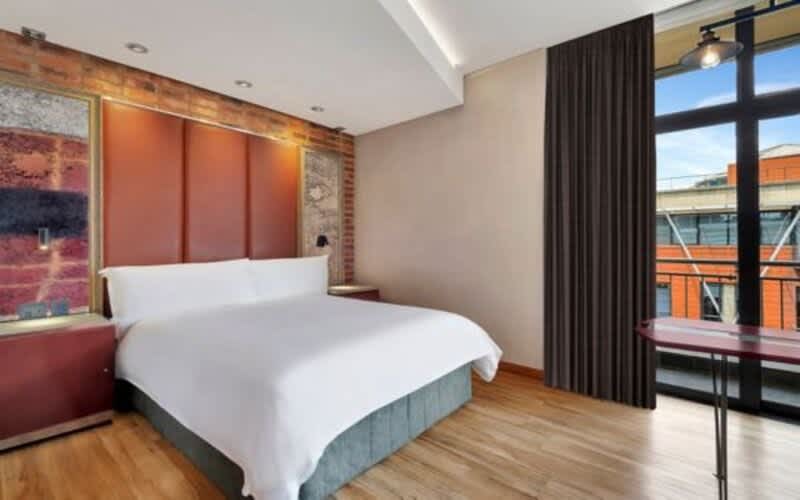 African Pride Melrose Arch - 2 Night Weekend Stay for 2 + Golf at Royal JHB East & West