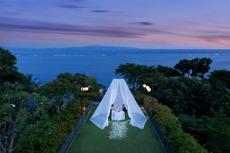 SALE! 5* Maya Sanur Resort & Spa Bali: 5 Nights + Flights + Breakfast from only R32 345 Per Person Sharing