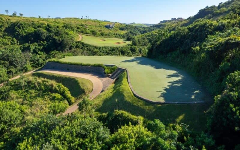 Zimbali Lakes, the Ernie Els Signature Course – 2-BALL + Shared Cart - only R2 599