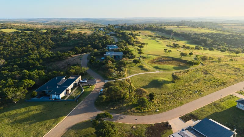 Scenic & Sublime Eastern Cape Golf Tour for 4 - Play 3 Courses!