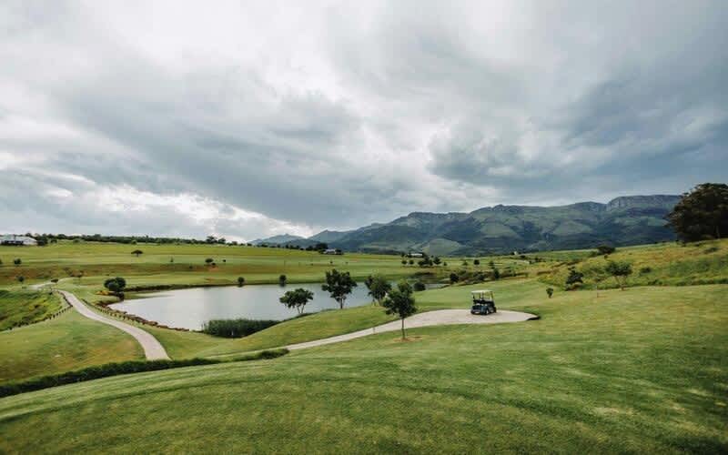 Katberg Eco Golf Estate: 2 Night Stay for 4 in a 3 Bedroom Self Catering Villa + 2 Rounds of Golf for 4 with carts for only R7 999!
