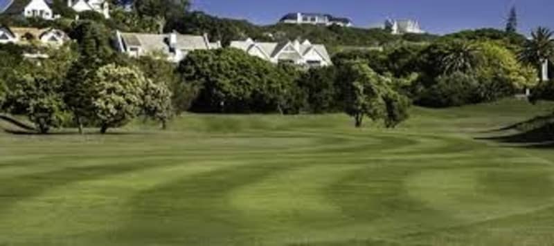 St Francis Bay Golf Club 18 Hole Links — 2-Ball + Cart For Only R1 399!