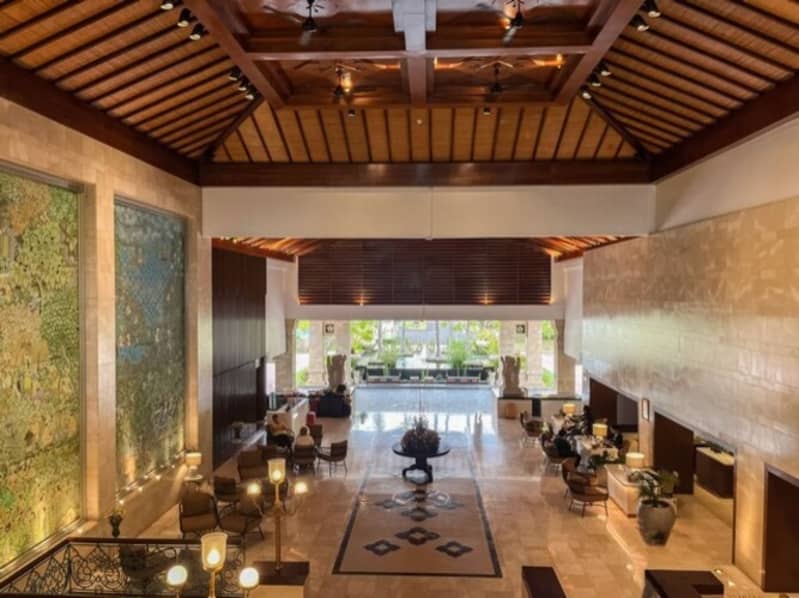 SALE! Patra Bali & Villa: 5 Nights Stay + Breakfast Daily + Flights from R20 905 Per Person Sharing