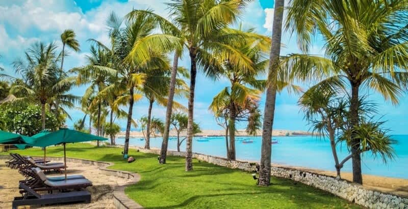 SALE! Patra Bali & Villa: 5 Nights Stay + Breakfast Daily + Flights from R20 905 Per Person Sharing