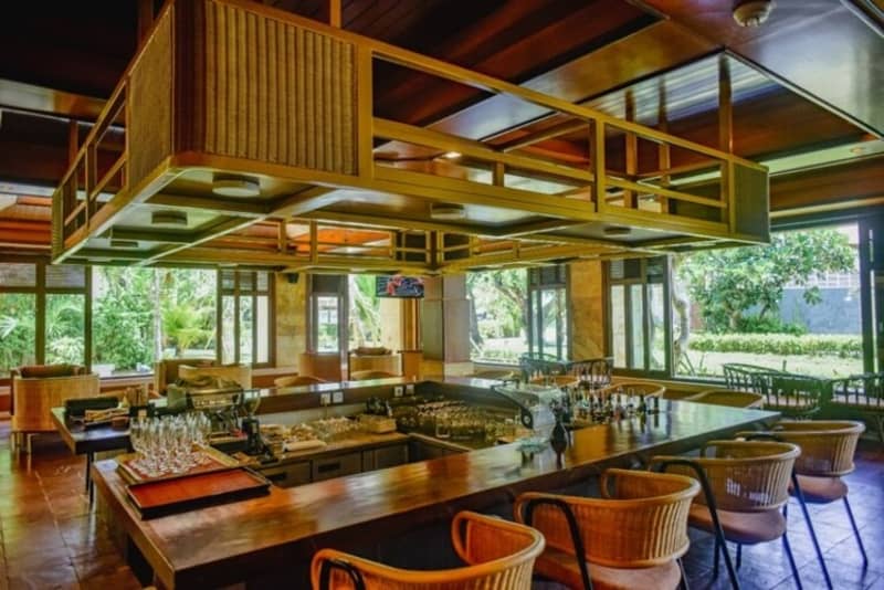 SALE! Patra Bali & Villa: 5 Nights Stay + Breakfast Daily + Flights from R20 905 Per Person Sharing