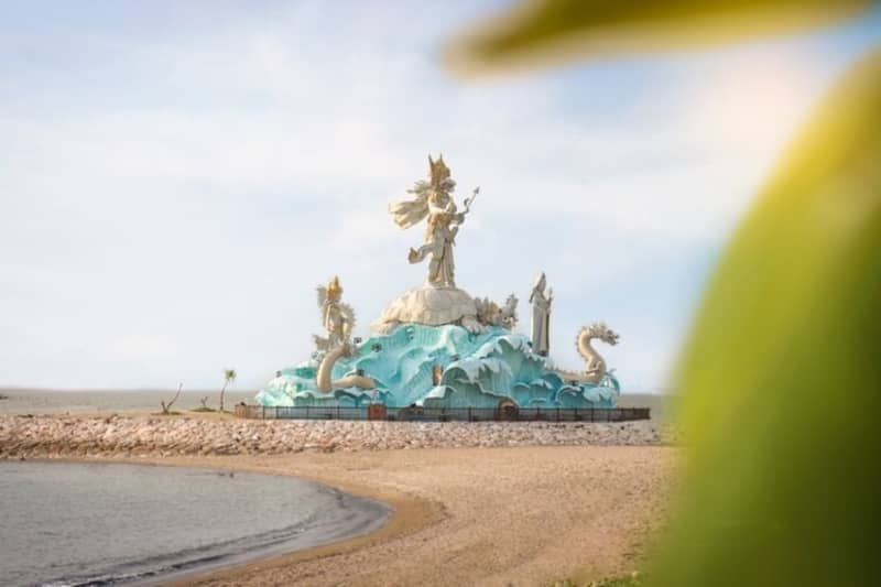 SALE! Patra Bali & Villa: 5 Nights Stay + Breakfast Daily + Flights from R20 905 Per Person Sharing
