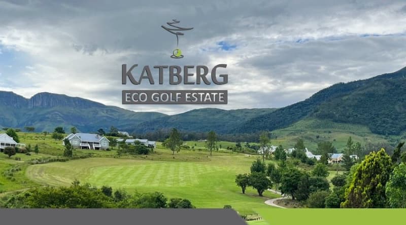 Scenic & Sublime Eastern Cape Golf Tour for 4 - Play 3 Courses!