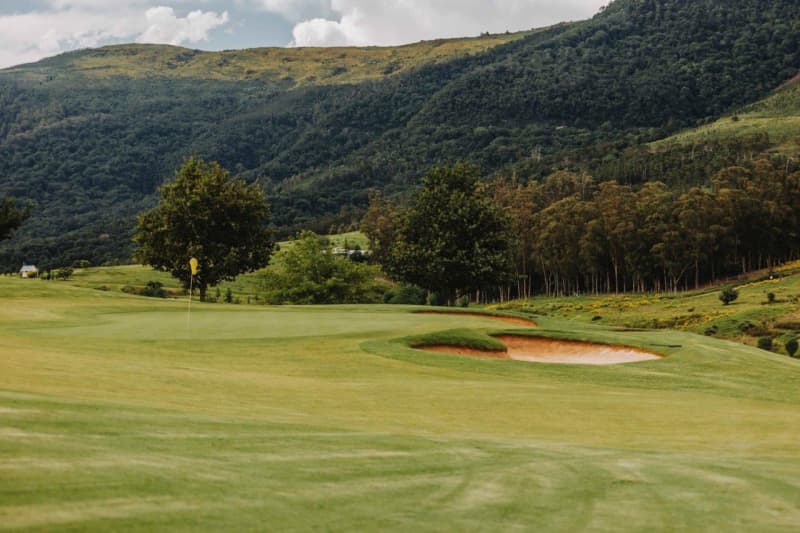 Scenic & Sublime Eastern Cape Golf Tour for 4 - Play 3 Courses!