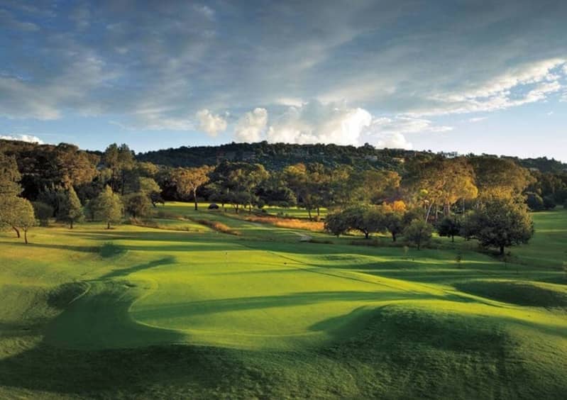 Royal Johannesburg West: 4-Ball + Carts Only R2 699!