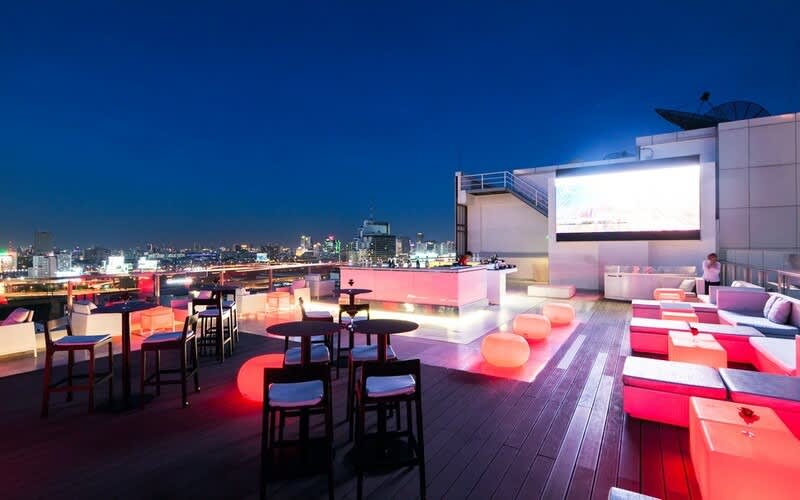 SALE! 4* Centara Watergate Pavilion Bangkok : 5 Nights Stay + Flights + Transfers + Sports from only R16 975 Per Person Sharing