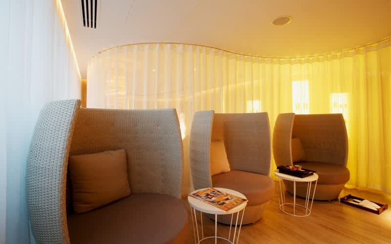 SALE! 4* Centara Watergate Pavilion Bangkok : 5 Nights Stay + Flights + Transfers + Sports from only R16 975 Per Person Sharing