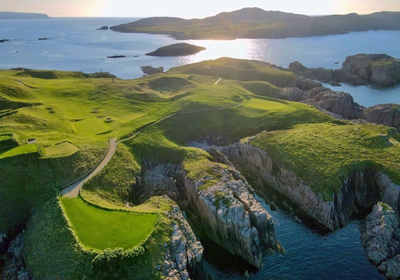 The ULTIMATE Ireland Golf Tour - 7 Nights 4* B+B + 5 Rounds of Golf + your choice of Car rental or Coach with Driver!