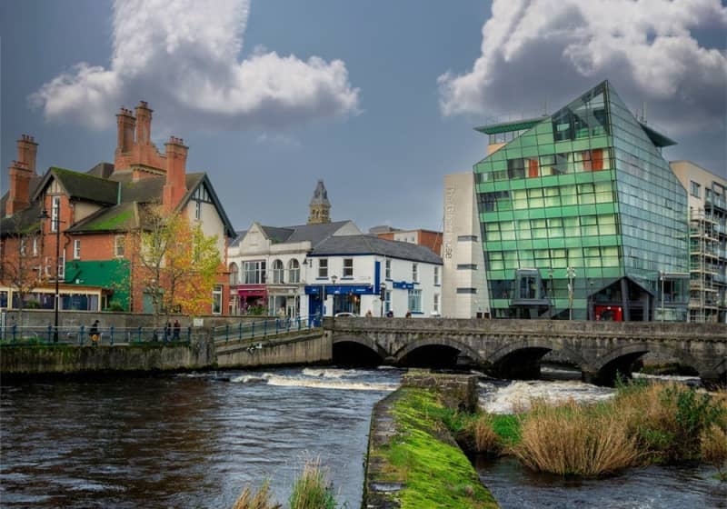 The ULTIMATE Ireland Golf Tour - 7 Nights 4* B+B + 5 Rounds of Golf + your choice of Car rental or Coach with Driver!