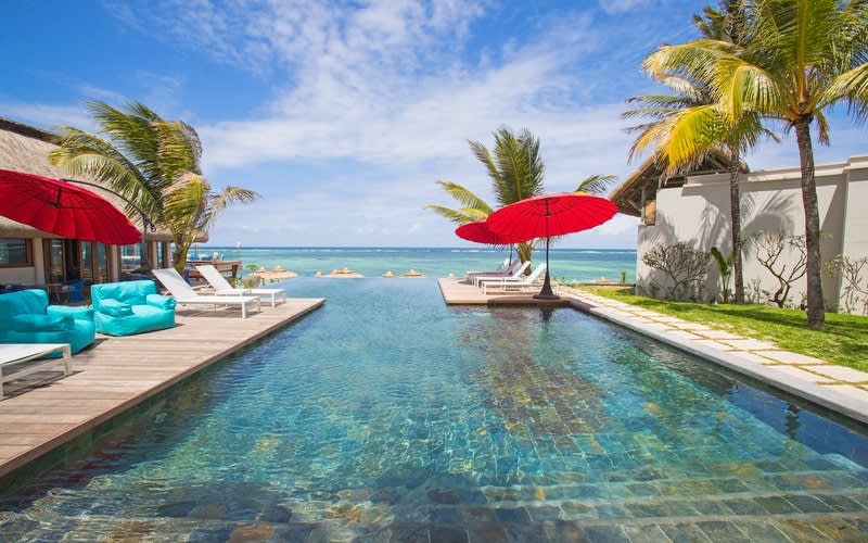 SALE! 5* C Mauritius: 5 Nights + Flights + Breakfast + Dinner from only R24 020 Per Person Sharing