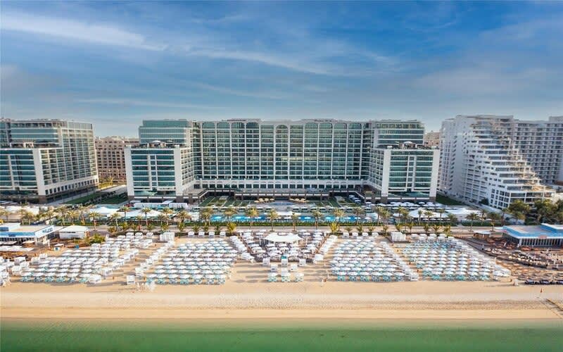 Race to Dubai 2026: 5 Night Premium Package at the Hilton Dubai The Palm Hotel + 3 Championship Rounds + Carts at Emirates Majilis Course, Dubai Creek and Jumeirah Earth for only R49 625pp sharing!
