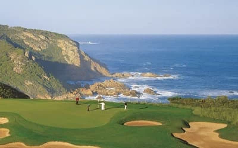 Simola Hotel Country Club & Spa: 2 night Flook Stay & Play Special for 4 golfers in a 2 Bedroom Executive Suite + Breakfasts + 1 round at Simola + 1 round at Pezula for less than R4 315 pp!
