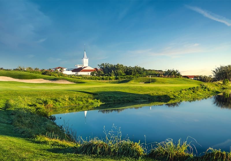 Praia D'El Rey Marriott, Golf & Beach Resort 5* 7 Nights B&B + 5 Green fees + Shuttle from ONLY R23 749!