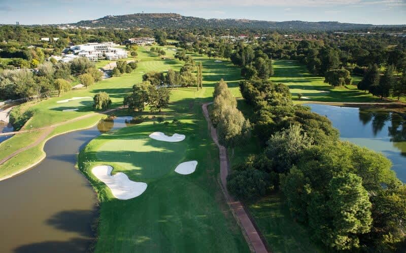 JHB ICON TOUR: Royal JHB East & West + Ebotse + Randpark + Shared Carts for less than R2 380pp!