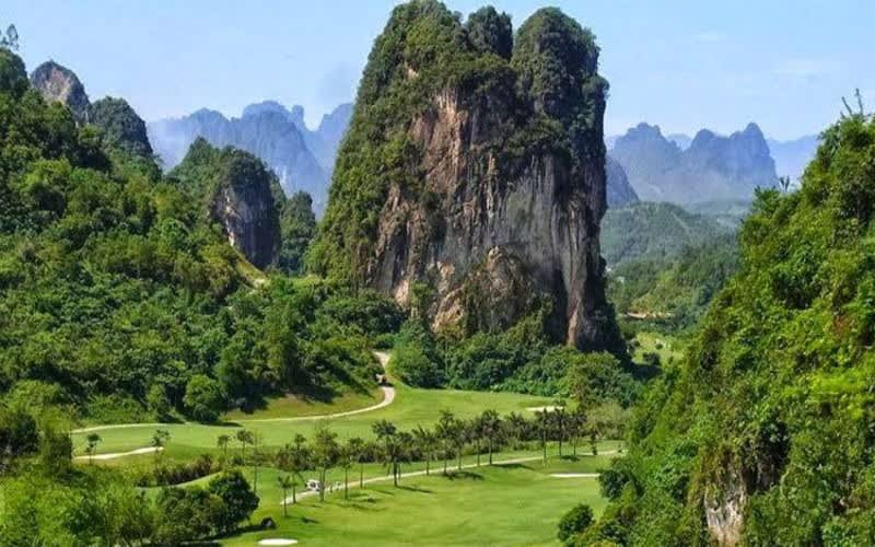 Central Vietnam Golf & Cultural Journey: 11 Nights (12 Days) + Golf on 4 courses & more from R76 299 pp sharing