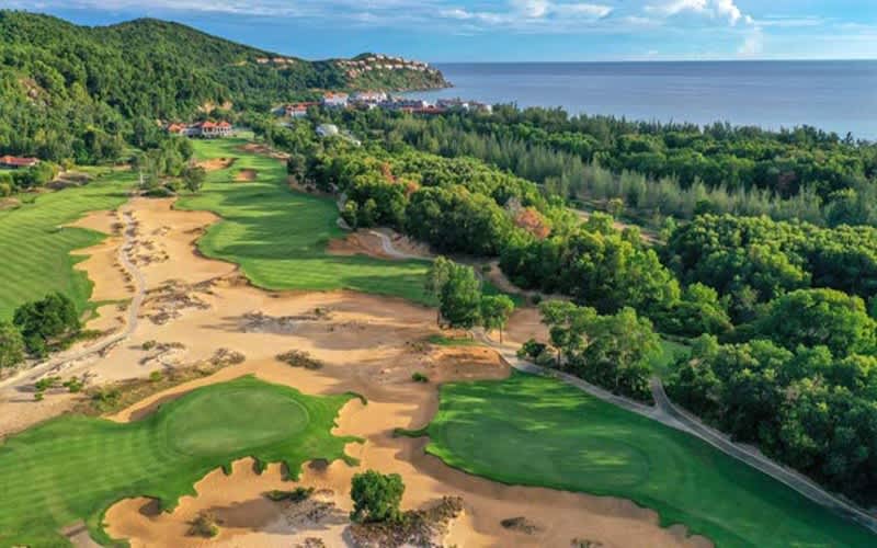 Central Vietnam Golf & Cultural Journey: 11 Nights (12 Days) + Golf on 4 courses & more from R76 299 pp sharing