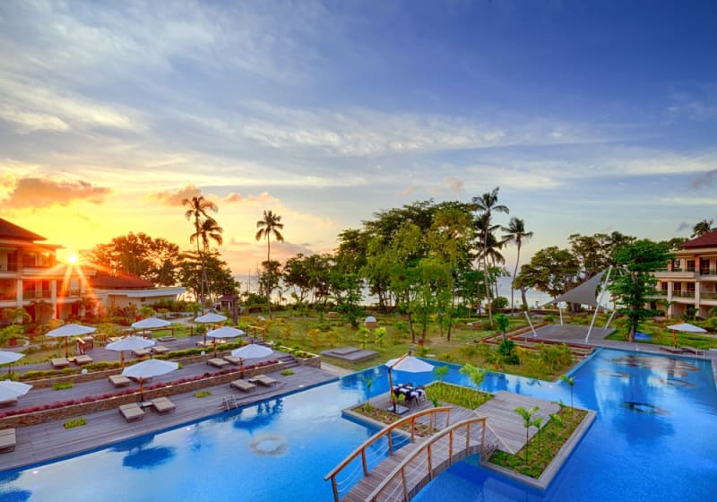 FLASH SALE! Savoy Seychelles: 5 Nights + Flights + Breakfast + Land & Water sports from only R26 095 per Person Sharing