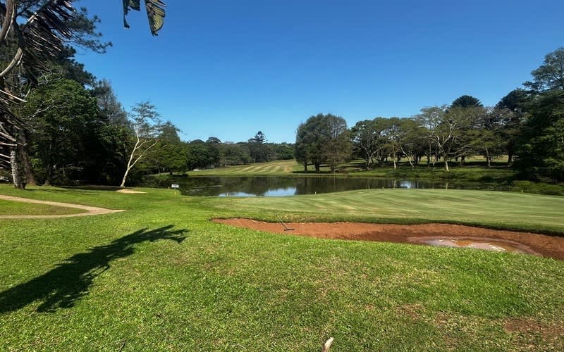 Kloof Country Club: 4-Ball for only R999!