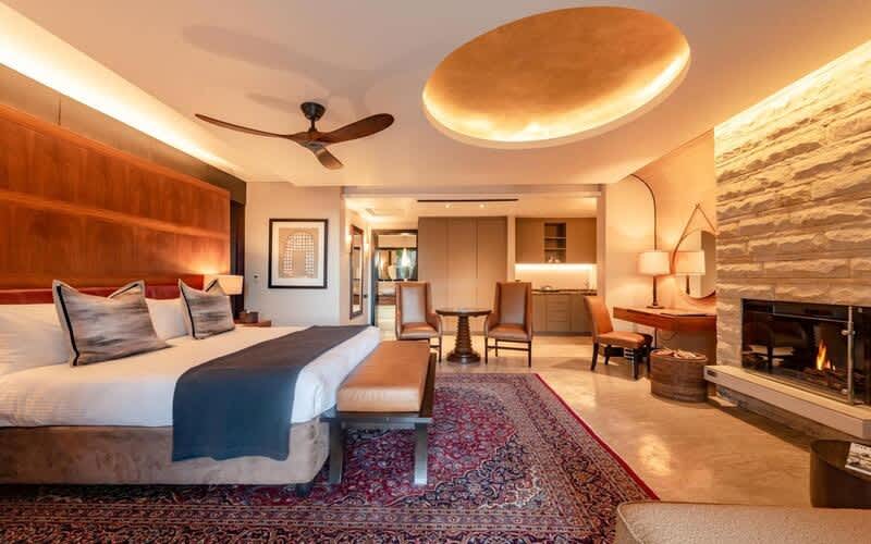 PEZULA NATURE RETREAT: 1 Night stay for 2 in a Nature Large Suite with a Wood Fired Hot Tub including Dinner, Bed & Breakfast + 18 Holes with Shared Cart