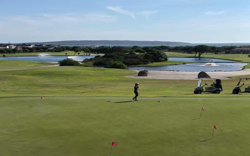 Langebaan Country Estate: 4-Ball Deal - only R1 229!