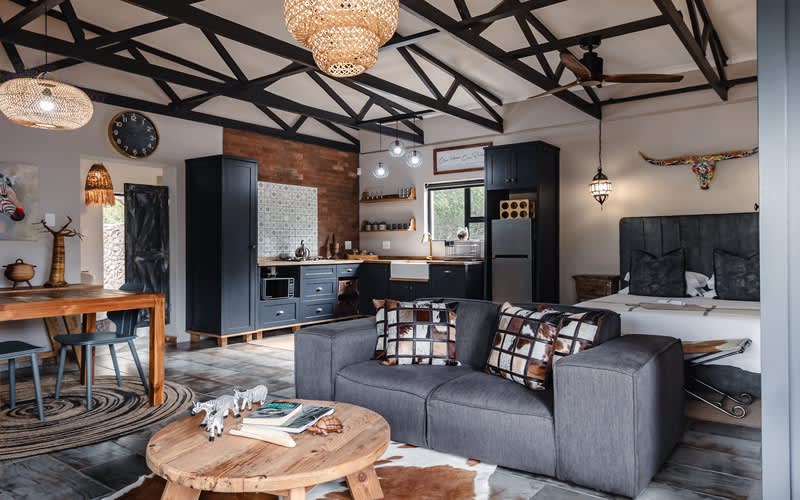 Grace of Africa Kruger Fairways & Spa Escape: 2 Night Stay For 2 Sharing + 2-Ball at Kambaku with Shared Cart + Breakfast + Dinner for less than R5 000 pp Sharing
