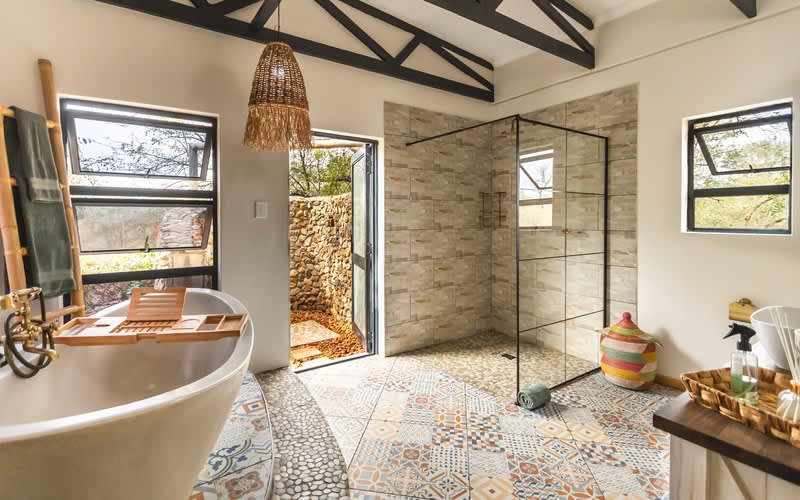 Grace of Africa Kruger Fairways & Spa Escape: 2 Night Stay For 2 Sharing + 2-Ball at Kambaku with Shared Cart + Breakfast + Dinner for less than R5 000 pp Sharing