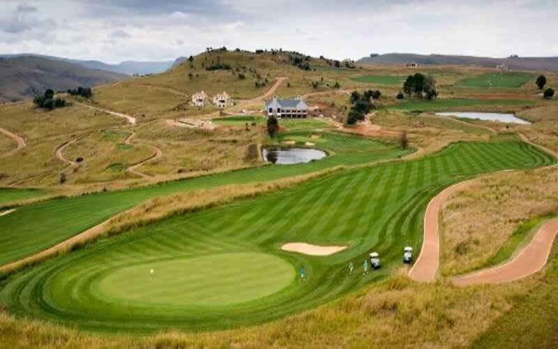 Highland Gate Golf Course: 4-Ball deal including Shared Cart for only R2 799!