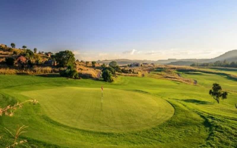 Highland Gate Golf Course: 4-Ball deal including Shared Cart for only R2 799!