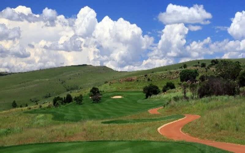 Highland Gate Golf & Trout Estate: 2 Night Midweek Stay for 8 Sharing + 2 Rounds of Golf + Shared Carts