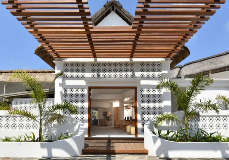 Sale! All Inclusive Holiday at 3* Veranda Pamler Beach Hotel, Mauritiuse: 5 Night Stay + Flights + Breakfast + Dinner from only R19 580 Per Person Sharing