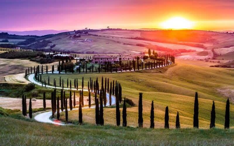 Florence & Rome 9 Day Golf Tour: Golf at Marco Simone, Le Pavoniere, Castelgandolfo & Firenze Ugolino + Cultural & Culinary Experiences from Only R71 279 pp sharing