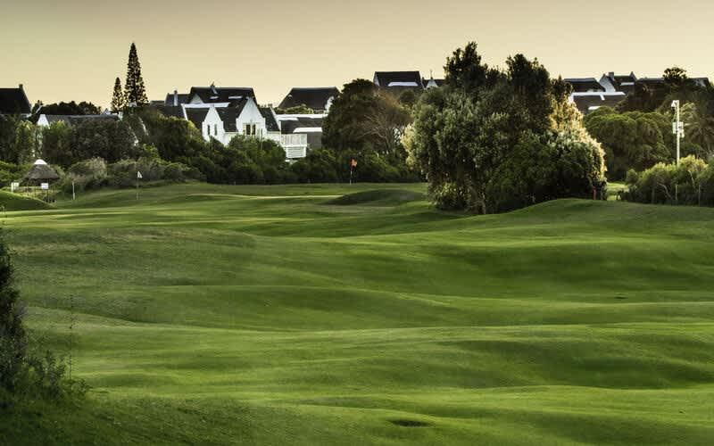 St Francis Bay Golf Club: 4-Ball + Shared Cart For Only R2 799!